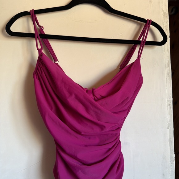 Miraclesuit One Piece Swimwear Bathing Suit Framboise Pink Slimming Travel - Picture 3 of 16